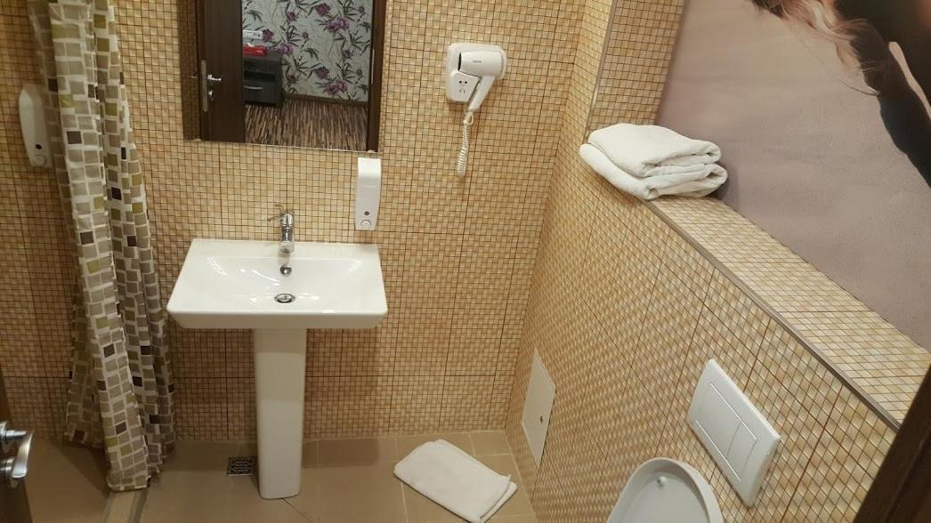 Hotel Viva Ploieşti Exteriér fotografie